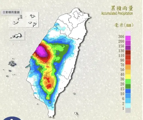 今天的全台累積雨量圖中,彰化達到大豪雨等級,一整塊紫白色相當突兀。(圖/中央氣象署) ▲今天的全台累積雨量圖中,彰化達到大豪雨等級,一整塊紫白色相當突兀。(圖/中央氣象署)