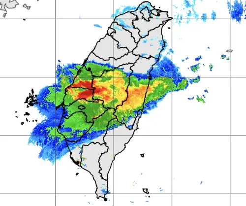 超強的對流雲系直接卡在彰化上空,幾乎沒有移動,這類天氣系統幾乎難以預測。(圖/中央氣象署) ▲超強的對流雲系直接卡在彰化上空,幾乎沒有移動,這類天氣系統幾乎難以預測。(圖/中央氣象署)