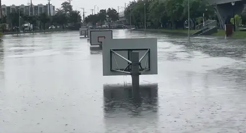 ▲彰化淹水嚴重,員林市公園滯洪池滿水位。(圖/彰化縣媒體記者協會提供) ▲彰化淹水嚴重,員林市公園滯洪池滿水位。(圖/彰化縣媒體記者協會提供)