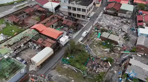 今午後「暴雨脫離中南部」!吳德榮:週末天氣好 熱帶擾動又來了