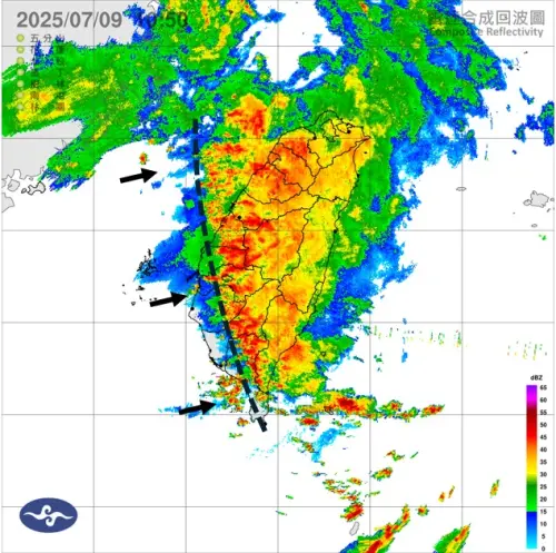 一波波對流系統在台灣上空發展,並往內陸延伸。(圖/天氣職人-吳聖宇臉書) ▲一波波對流系統在台灣上空發展,並往內陸延伸。(圖/天氣職人-吳聖宇臉書)