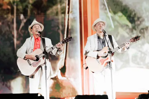 ▲超過百位歌手將登上大巨蛋連唱7小時,創下大巨蛋演出紀錄。(圖/中華音樂人交流協會提供) ▲超過百位歌手將登上大巨蛋連唱7小時,創下大巨蛋演出紀錄。(圖/中華音樂人交流協會提供)