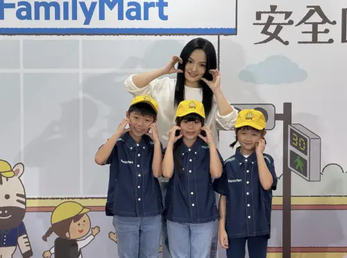 徐佳瑩育兒：耐心「不好說」！兒子暑假只放一週　直呼好哩加在
