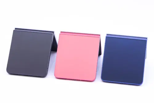 三星Galaxy Z Flip7小摺疊。(圖/記者朱永強攝) ▲三星Galaxy Z Flip7小摺疊。(圖/記者朱永強攝)