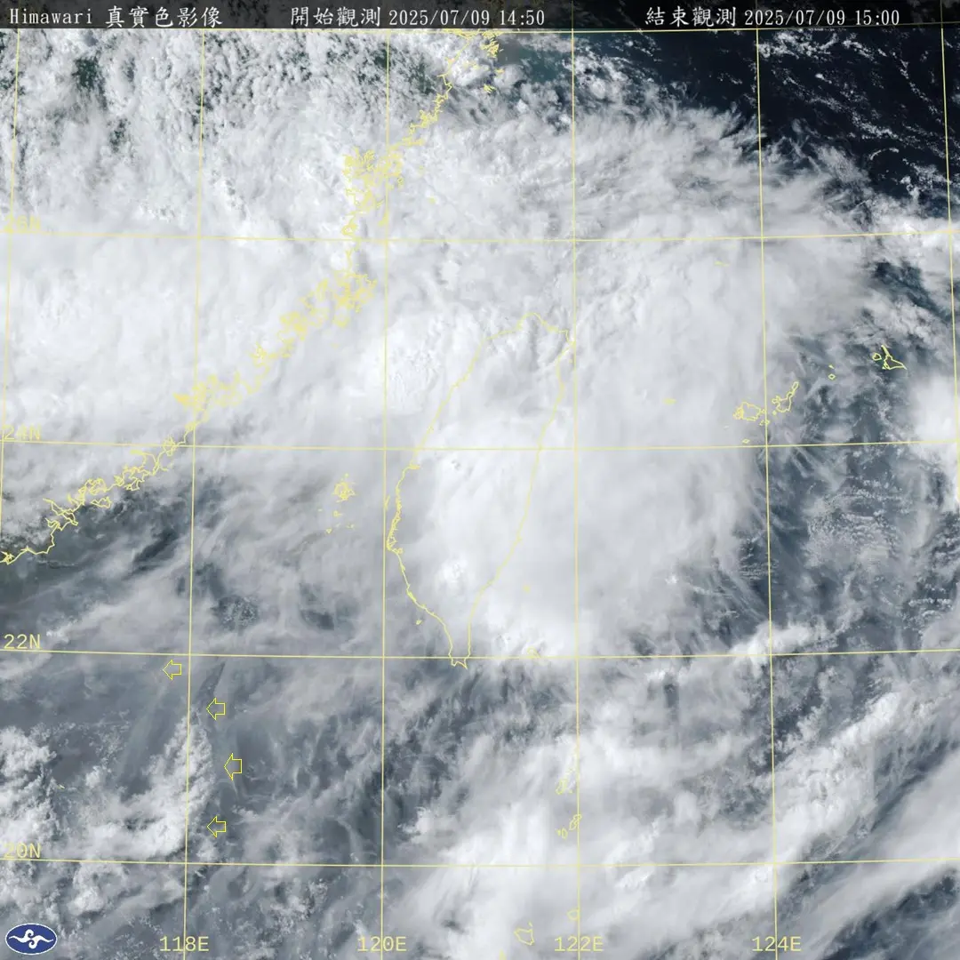 ▲前中央氣象局長鄭明典發現「弧形界面」正朝向台灣前進，同時解釋其成因與原理。（圖／鄭明典臉書）