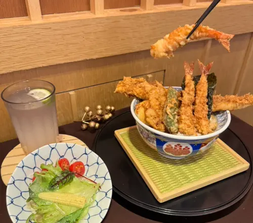 ▲金子半之助「加10元多一隻鳳尾蝦」。（圖／香繼光餐飲集團提供）