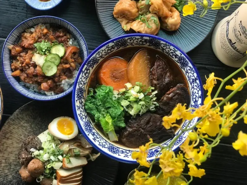 ▲台中南屯的人氣排隊名店「小初店」，連續三年獲得米其林必比登推介，不料臉書公告7月30日將是最後一天營業。（圖／取自小初店臉書）