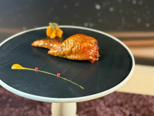 「燕窩釀鳳翼」等招牌菜都吃到！套餐打88折　米其林名店10週年慶
