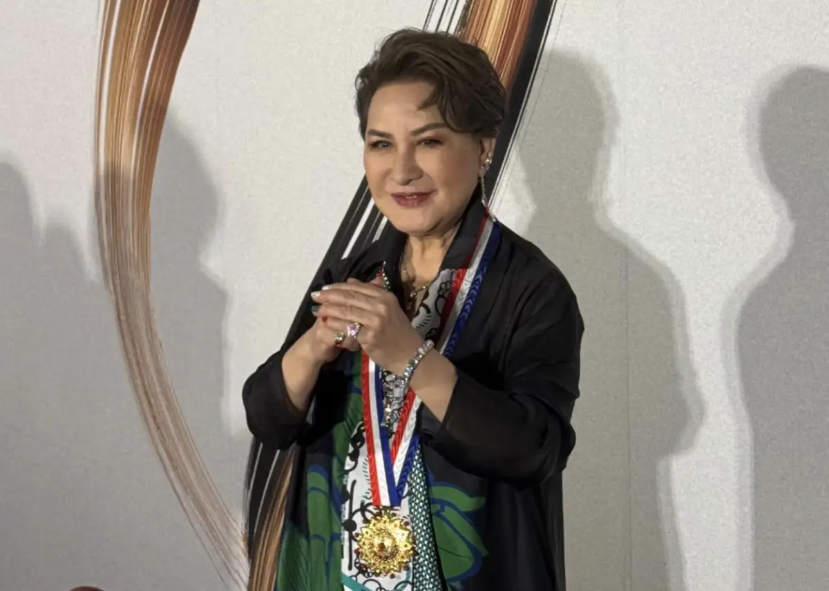 ▲楊麗花獲頒行政院文化獎章，坦言期望電視台繼續播出歌仔戲，讓年輕觀眾還能夠愛上歌仔戲，表示：「楊麗花會老，歌仔戲不會老。」聽得台下觀眾的熱烈鼓掌。（圖／記者蘇詠智攝）