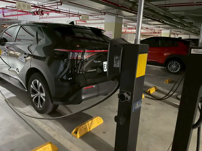 ▲打造台中成為低碳之都，中市府公務車低碳運具占比六都第一(圖／祕書處提供2025.7.10)