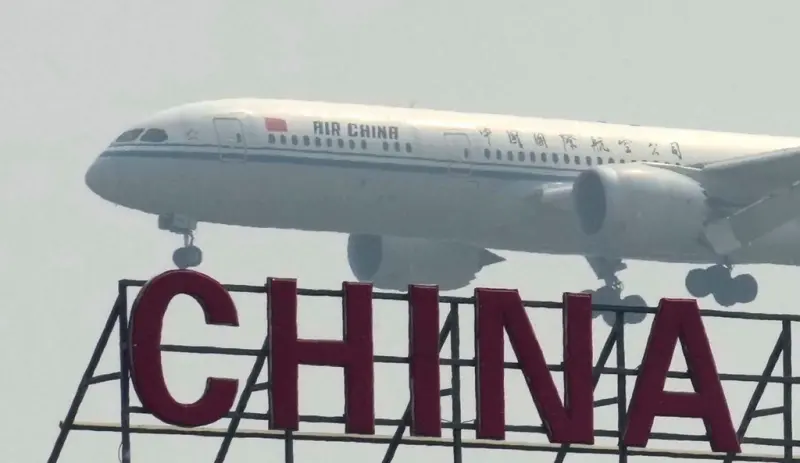 國航、順豐傳「僅差123公尺」險撞機！網疑機長不懂英文嚇壞