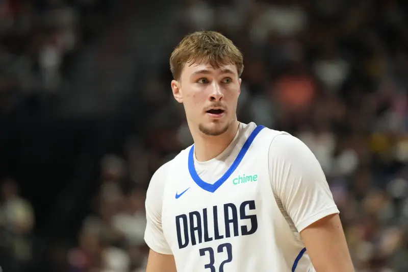 NBA／Flagg首秀命中率慘！美媒：影響力比不上斑馬　點出關鍵差異
