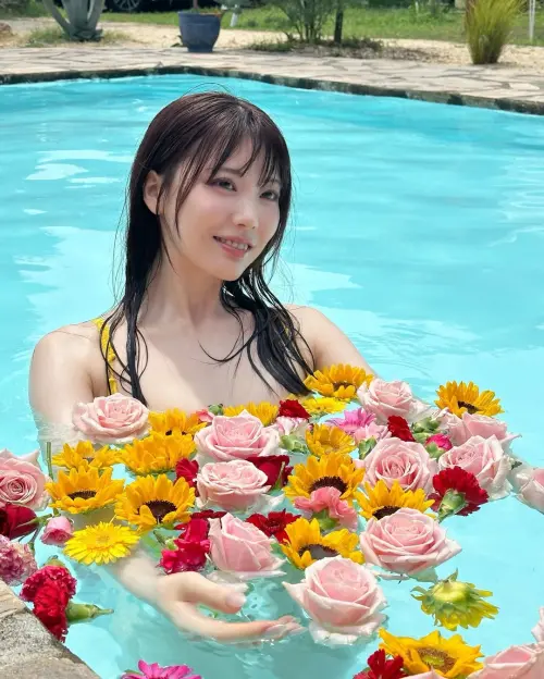 ▲石川澪有「可愛妹妹」封號，確定參加2025年的《TRE台北國際成人展》。（圖／JKF、石川澪IG）