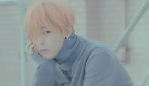 ▲GD〈Let's not fall in love〉MV造型時隔9年後看都很帥。（圖／翻攝自BIGBANG YouTube）