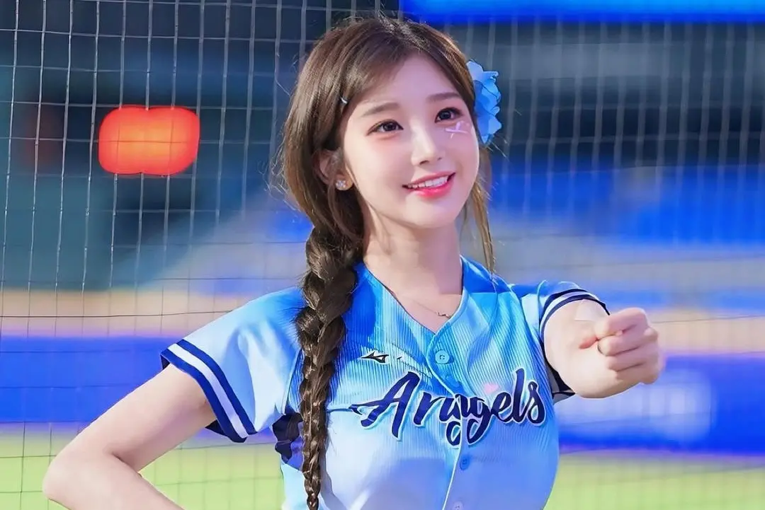 [閒聊] 李珠珢爆熱戀韓職朴秀宗