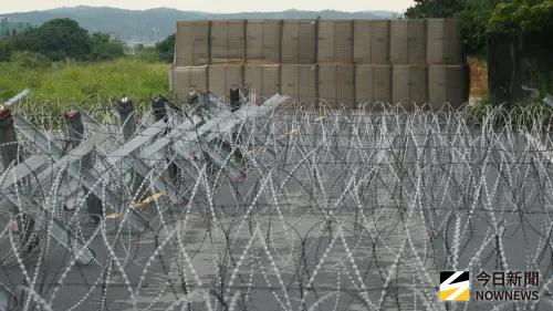 金馬打仗台灣照常？退將怒嗆苗博雅：妳連馬桶都沖不了
