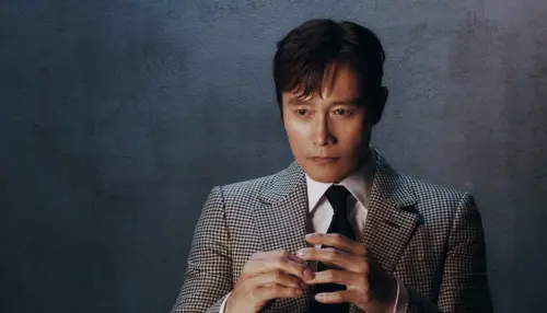 ▲李炳憲在韓國獲獎無數,還成為史上第3位獲得青龍、百想、大鐘影帝的演員。(圖/IG byunghun0712) ▲李炳憲在韓國獲獎無數,還成為史上第3位獲得青龍、百想、大鐘影帝的演員。(圖/IG byunghun0712)