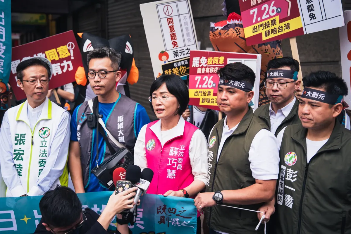 ▲蘇巧慧今赴板橋興隆市場掃街。（圖／蘇巧慧辦公室提供）