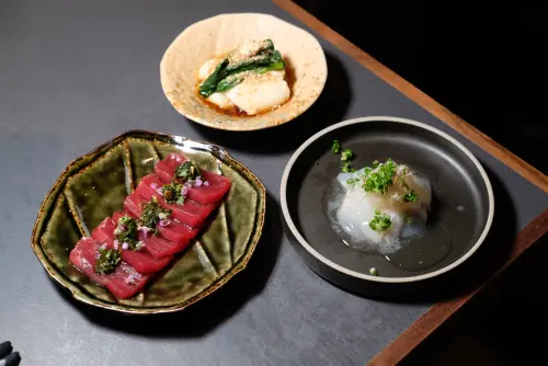 ▲「酒井商會（Sakai Shokai）」設計的菜色，光是爽口的前菜就相當精緻。（圖／ inari 現代居酒屋提供）