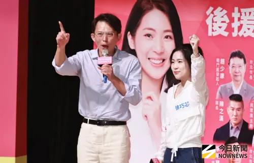 726大罷免／黃國昌站台徐巧芯　大讚「新生代政治人物翹楚」
