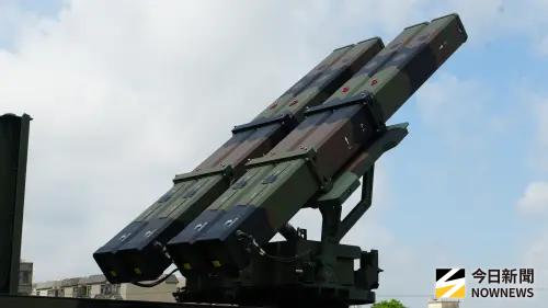 ▲陸射劍二飛彈發射車，採4聯裝飛彈配置。（圖／記者呂炯昌攝，2025.07.13）