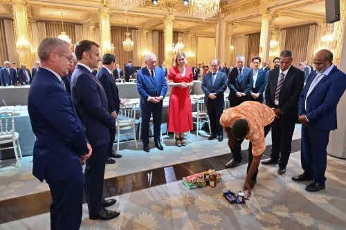 ▲法國與南太平洋海外屬地「新喀里多尼亞」達成歷史性協議，將成立新國家「新喀里多尼亞國」，但立國後仍屬法國。（圖／美聯社／達志影像）