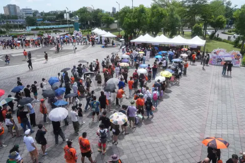 ▲統一獅攜手三麗鷗明星舉辦主題日，在高雄澄清湖棒球場舉辦，票房開出紅盤。（圖／統一獅提供）