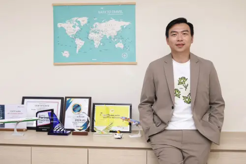 ▲易遊網總經理陳志豪提到，易遊網在國內飯旅宿的關係的確深耕許久，像是一年舉辦一次「台灣最美飯店」活動，今年邁入第七年。（圖／記者朱永強攝）