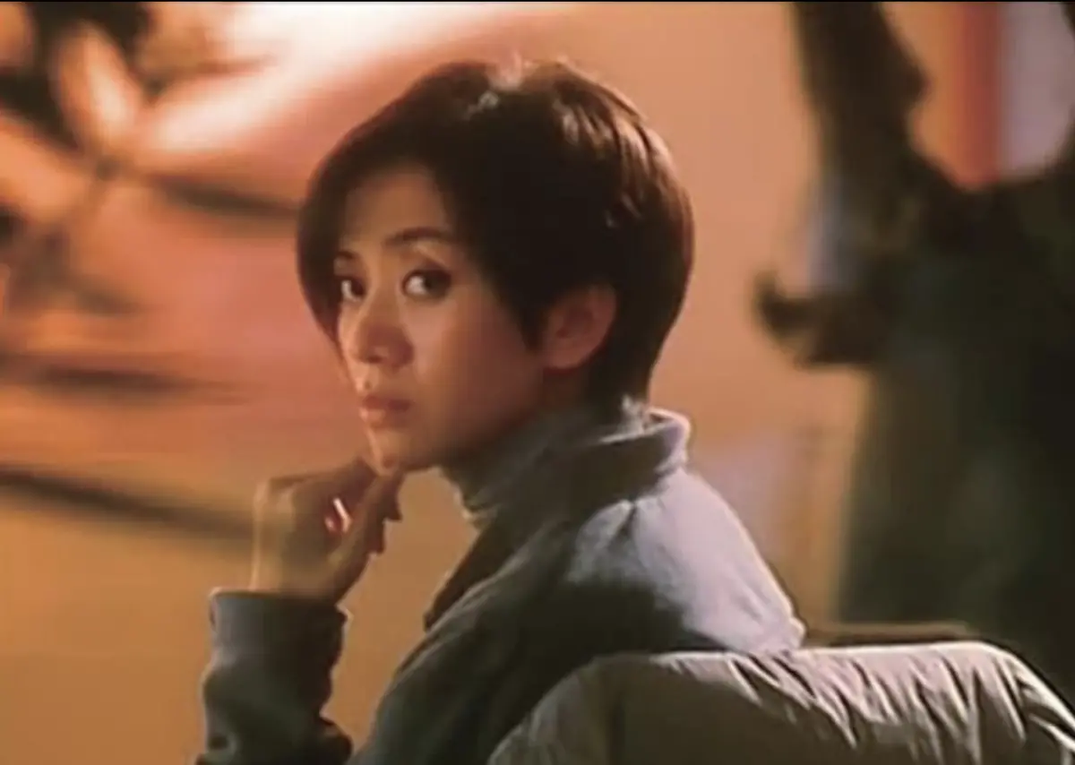 ▲梅艷芳（如圖）曾紅遍香江演藝圈，被票房名導王晶盛讚天賦極高，演什麼像什麼，但認為她太過任性，最後被自己的任性害死。（圖／摘自IMDb）