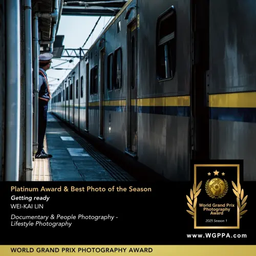 光影構圖說故事　弘光科大教師奪世界攝影大獎
