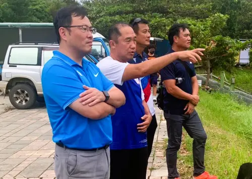 ▲署長鄭世忠(左)。（圖／取自鄭世忠臉書）