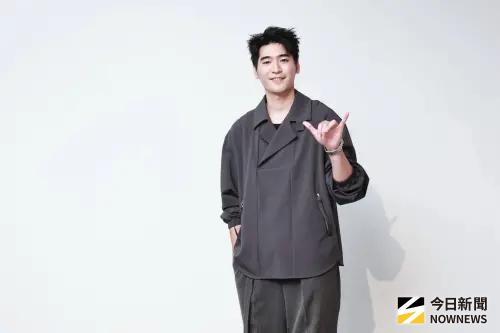 涂善存畫作賣到5位數！粉絲競標後「沒帶錢」他自掏腰包先墊
