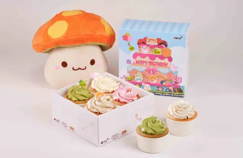 經典小怪物化身奶油杯子蛋糕,回憶一口咬下。 ▲經典小怪物化身奶油杯子蛋糕,回憶一口咬下。