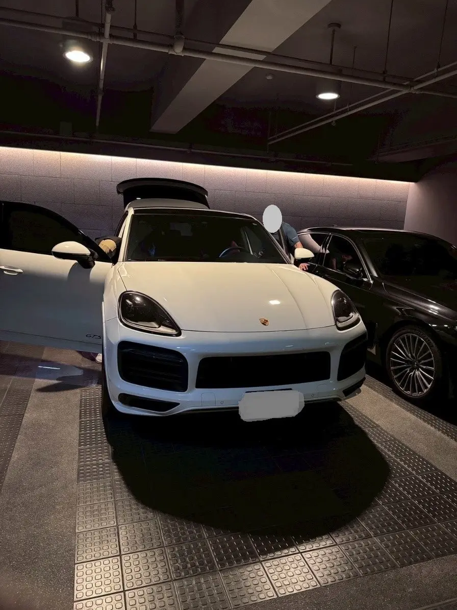 ▲誆擁2輛法拉利Ferrari FXX-K Evo　詐美國買家近3億元（圖/記者鄧力軍翻攝）