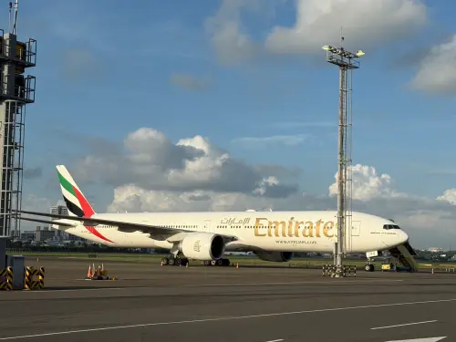 阿聯酋航空疑天候轉降高雄機場　高雄航空站：屬正常現象
