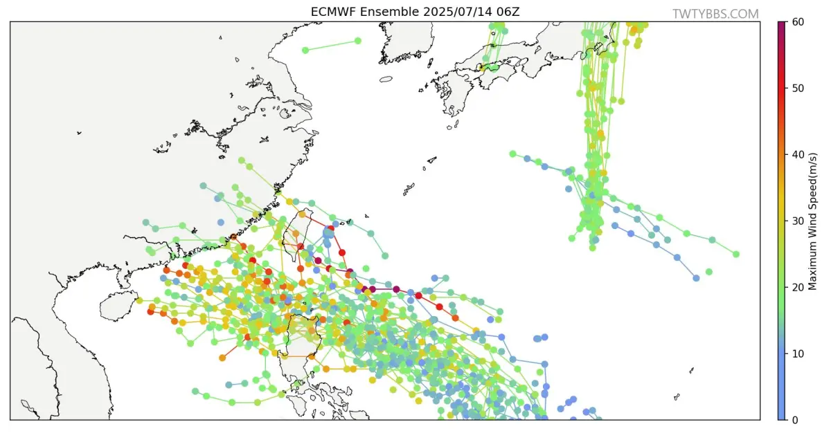 ▲菲律賓東方海域正醞釀中的大低壓帶，預計將在週五（18日）起發展成熱帶系統，往北接近台灣，不排除有機會增強為颱風。（圖／取自「台灣颱風論壇」臉書粉專）
