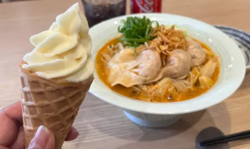 ▲樂蝦拉麵微風南山店，點拉麵「免費送霜淇淋」限店優惠。（圖／樂蝦拉麵提供）