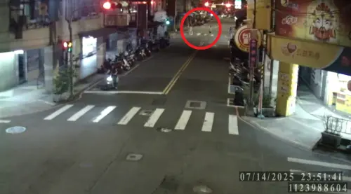 ▲安康所員警下班經過彩券行發現搶案，立刻參與圍捕並通報警網協助。（圖／警方提供）