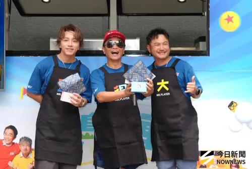 ▲《綜藝玩很大》坤達、吳宗憲、KID。（圖／記者嚴俊強攝）