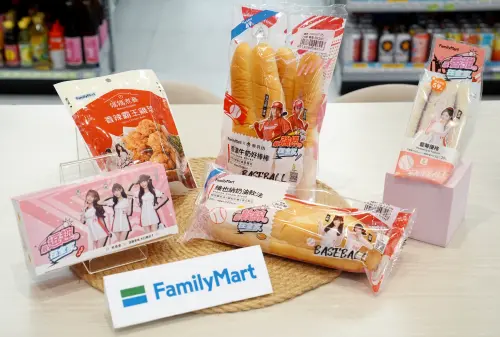 ▲全家鮮食新包裝還有林襄、李多慧、Yuri、菲菲、小映共11位啦啦隊女孩的魅力身影。（圖／全家提供）