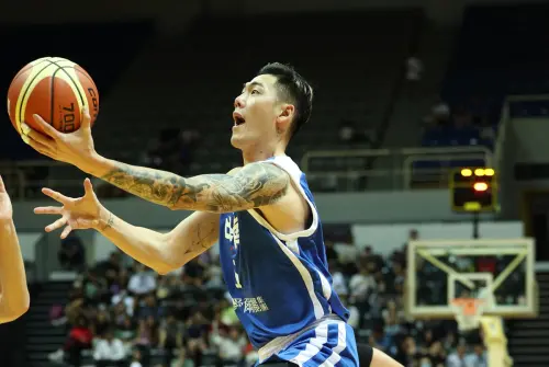 瓊斯盃／劉錚轟17分！中華藍92：80打贏「台灣內戰」　收下2連勝

