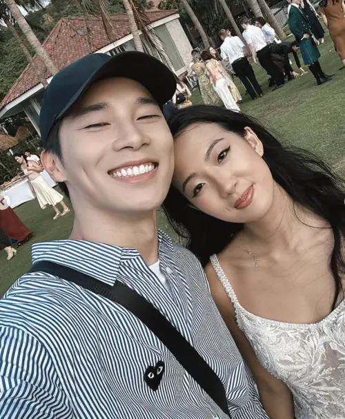▲宋偉恩（左）是蔡牧霏（右）唯一宴請的藝人。（圖／翻攝自宋偉恩IG）