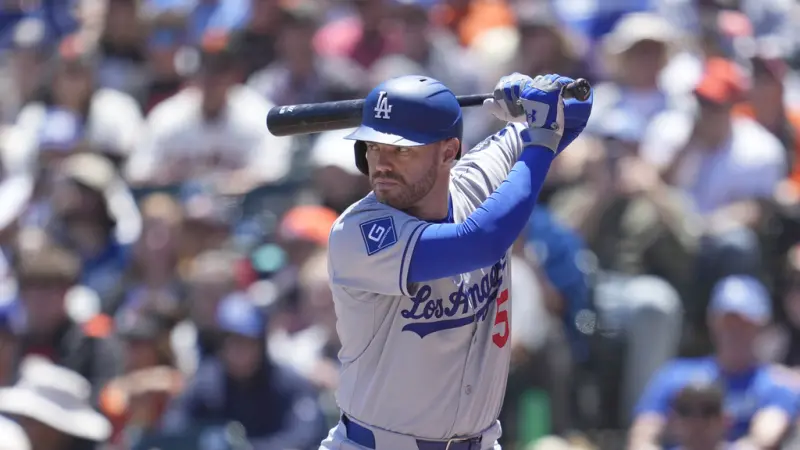 ▲美國職業棒球大聯盟（Major League Baseball）7月16日於亞特蘭大舉行的MLB明星賽，除了場上的強強對決外，道奇球星Freddie Freeman與大谷翔平在賽前的一段溫馨互動，也成為本屆明星賽的一大亮點。（圖／美聯社／達志影像）