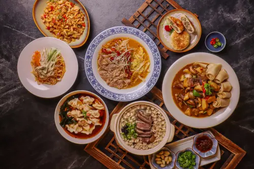 ▲板橋凱撒大飯店家宴中餐廳，自7月21日至8月31日限時推出「長安麵點節」。（圖／板橋凱撒大飯店提供）