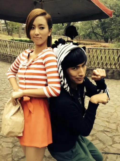▲周曉涵、王家梁（圖／翻攝自周曉涵臉書）