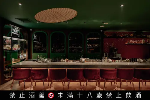 連續三年獲選亞洲50大酒吧的Vender,首度北上客座台北遠東香格里拉飯店及館外餐廳Mega50餐飲及宴會。(圖/Mega50提供) ▲連續三年獲選亞洲50大酒吧的Vender,首度北上客座台北遠東香格里拉飯店及館外餐廳Mega50餐飲及宴會。(圖/Mega50提供)