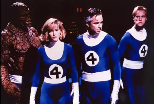 ▲1990年代版本《驚奇4超人》是小成本製作，連上戲院都沒辦法，多年來只有盜版影片在地下流通，一度成為漫畫迷口中的傳說。（圖／摘自IMDb）