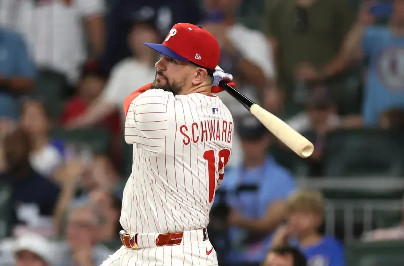 ▲MLB美國職棒大聯盟（Major League Baseball ）在亞特蘭大舉行2025年全明星賽，這場年度焦點對決可說高潮迭起，兩聯盟在九局激戰後以6：6握手言和，進入延長賽。然而，這一次的延長賽並非傳統比賽形式，而是大聯盟首次啟用「全壘打大賽決勝制（HR Derby）」（圖／美聯社／達志影像）