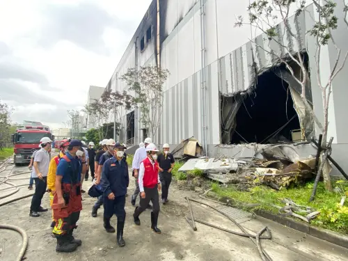 陳其邁指示成立專案小組　徹查三元能源鋰電池工廠火警
