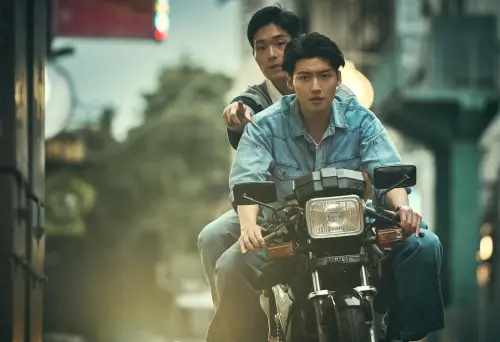 ▲劉育仁（前）和牧森（後）在《進行曲》有不少對手戲，兩人都是經過精挑細選才得到扮演主角的機會。（圖／未來進行曲提供）